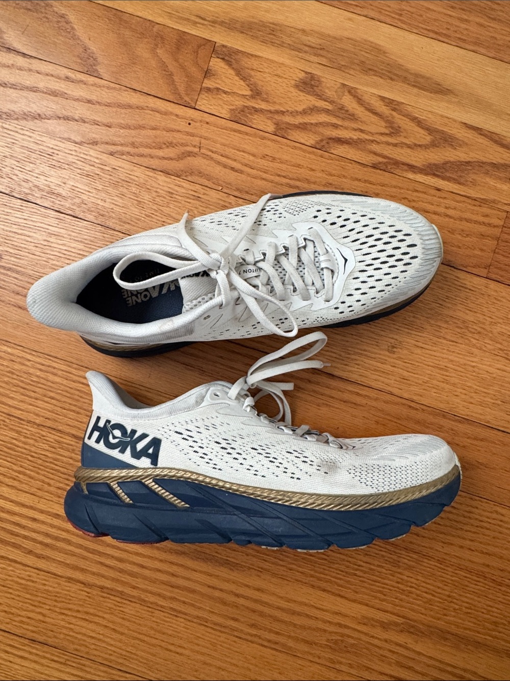 HOKA Bondi Running Shoes White Blue 8.5 Max Cushion Walking Athletic Sneakers - Picture 2 of 9